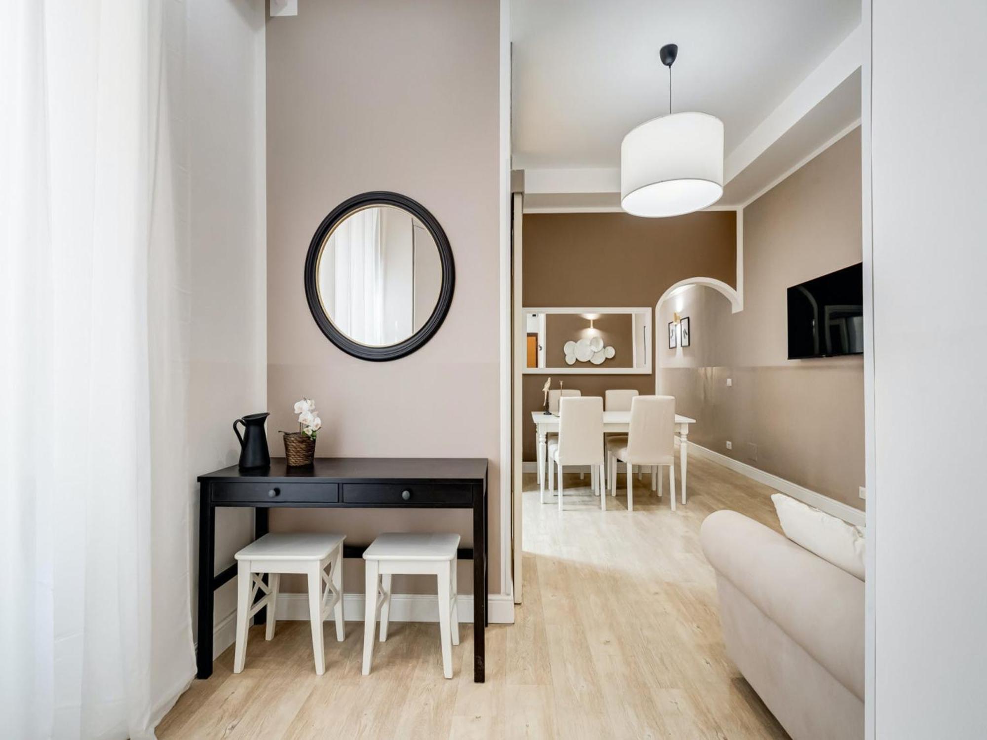 Stone Ridge Estates Premium Apartments มิลาน ภายนอก รูปภาพ